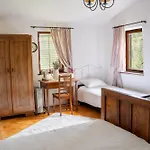Rustic House In Vipava Valley Lozice