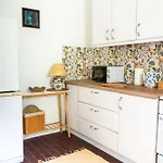 Rustic House In Vipava Valley Vakantiehuis *